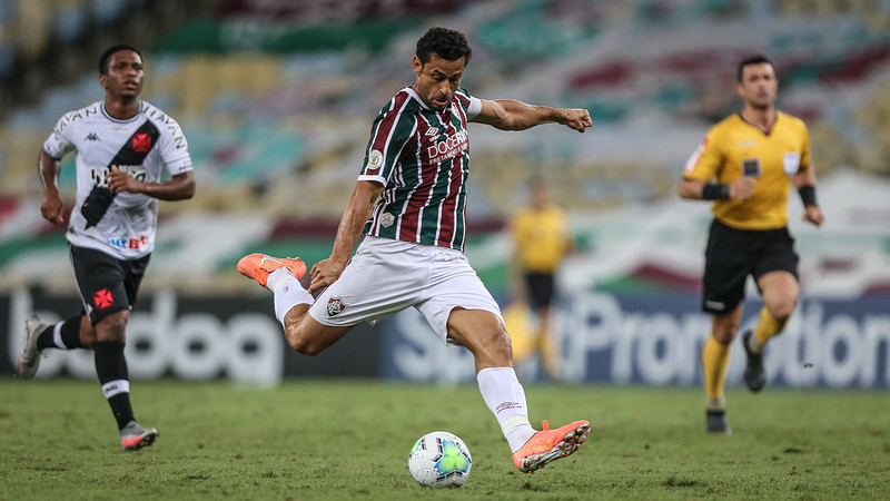 Fred volta com a missão de fazer gols e trazer paz ao Fluminense