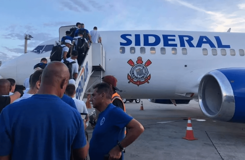 Corinthians freta avião para fazer dois jogos do Brasileirão