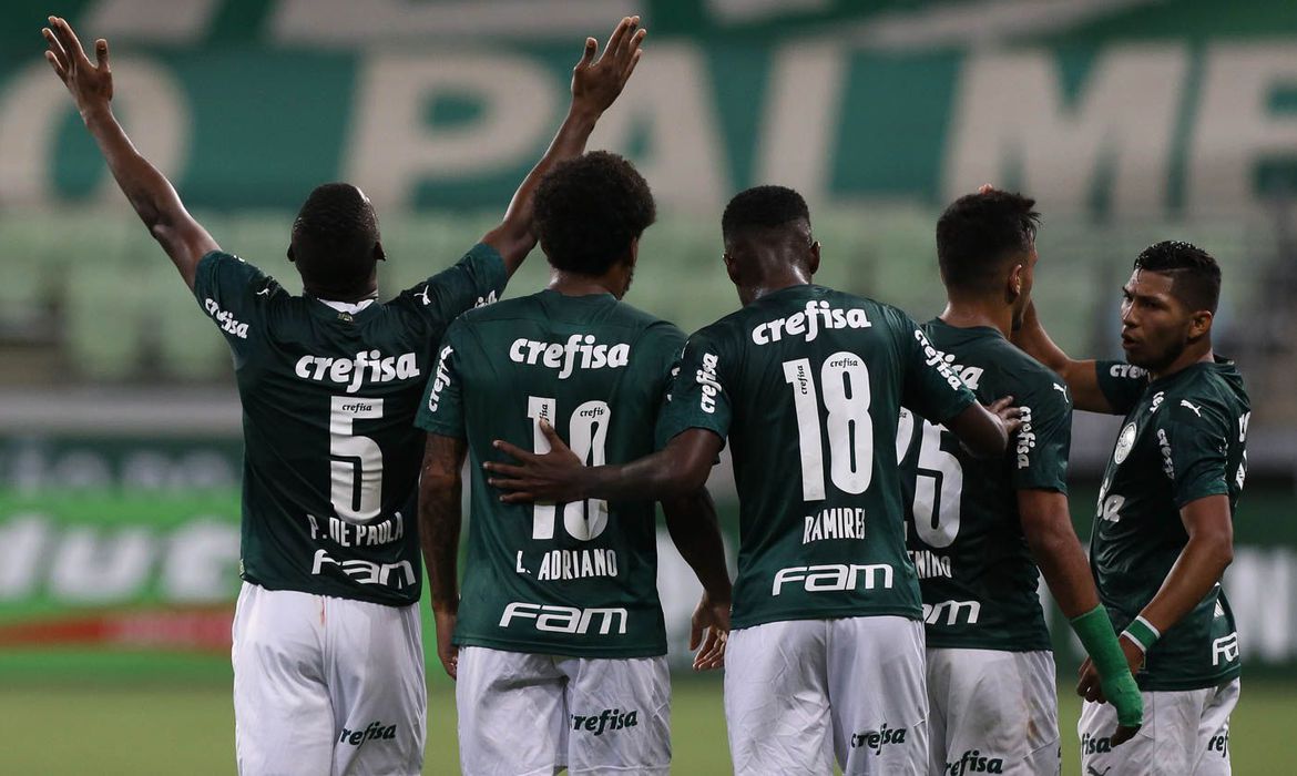 Palmeiras passa pela Ponte e pega o Corinthians da final do Paulistão