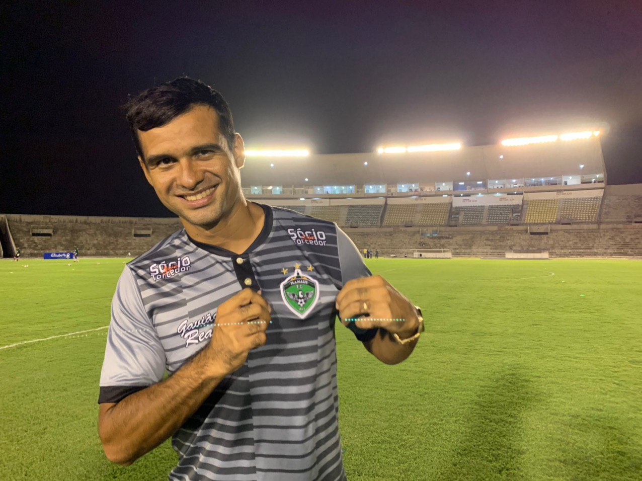 Felizardo: sócio-torcedor acompanha jogo do Manaus FC