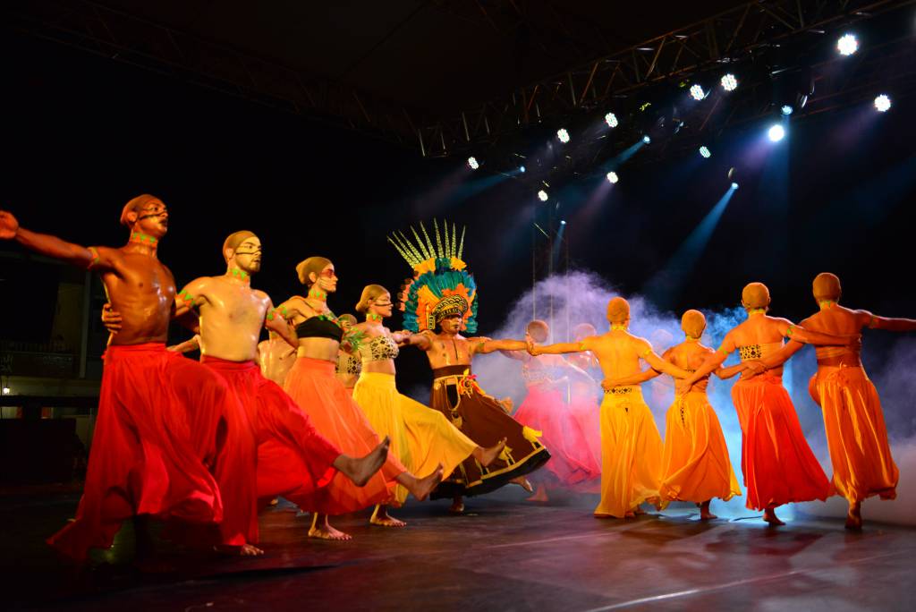 Conheça o Balé Folclórico do Amazonas