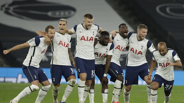 Nos pênaltis, Tottenham elimina o Chelsea e avança às quartas de final da Copa da Liga Inglesa