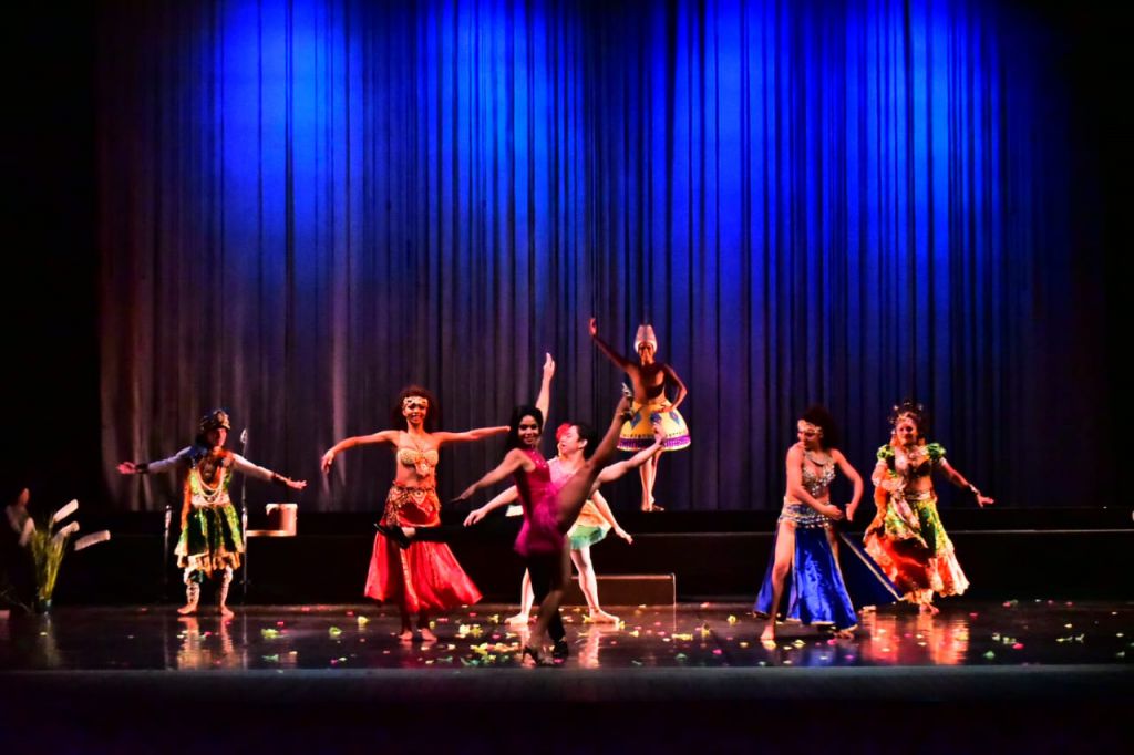 Espetáculos no Teatro Amazonas são destaque neste fim de semana