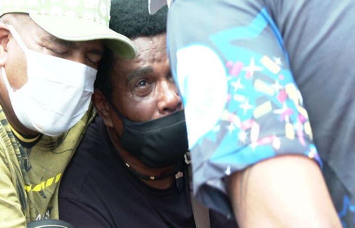  ‘Negro já nasce suspeito’, diz Neguinho da Beija Flor após morte do neto