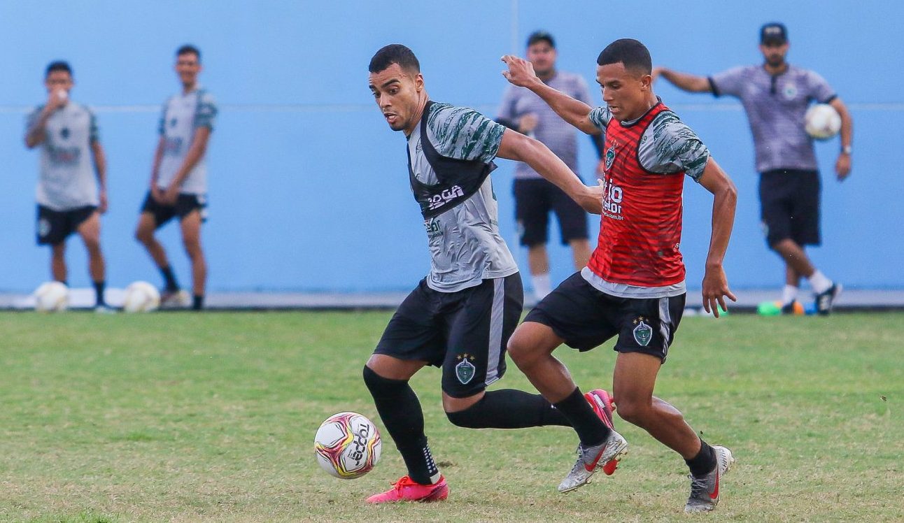 Manaus FC joga contra o ‘Papão’ por vaga no G4 neste sábado, em Belém