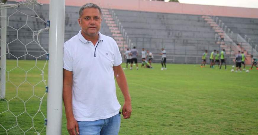 Manaus divulga nota para explicar fala de gerente de futebol de que não era da Amazônia