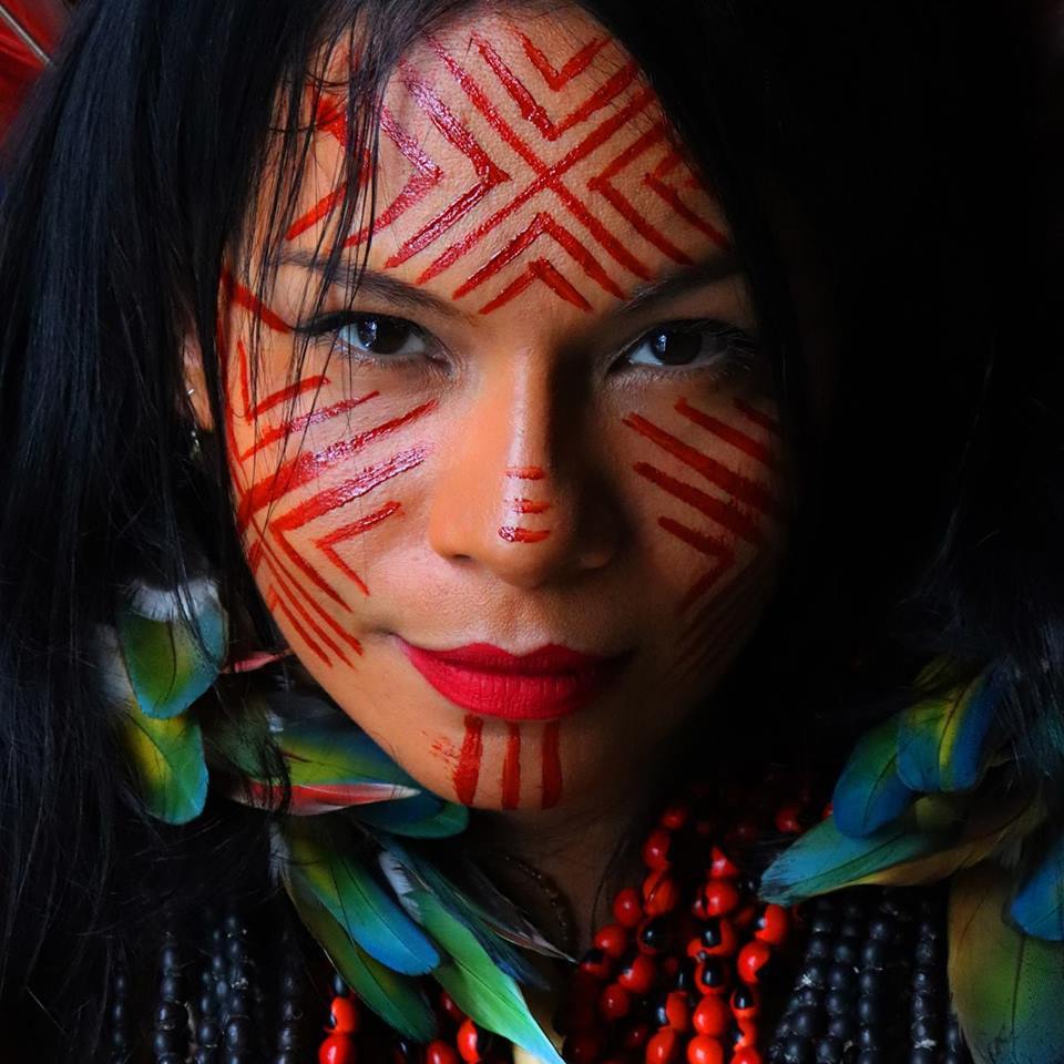 Influenciadores indígenas bombam nas redes sociais