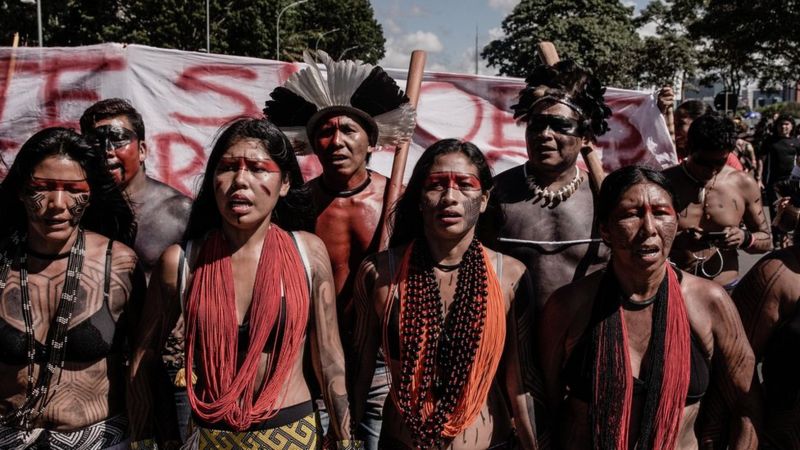 Relatório aponta investimento de US$ 18 bilhões na violação de indígenas