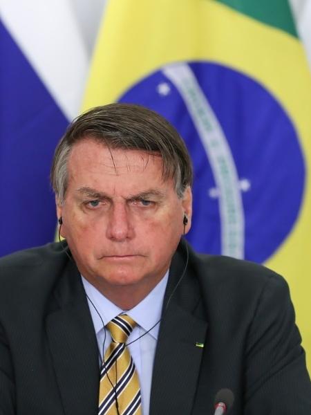 Deputados concedem Título de Cidadão Amazonense a Bolsonaro 