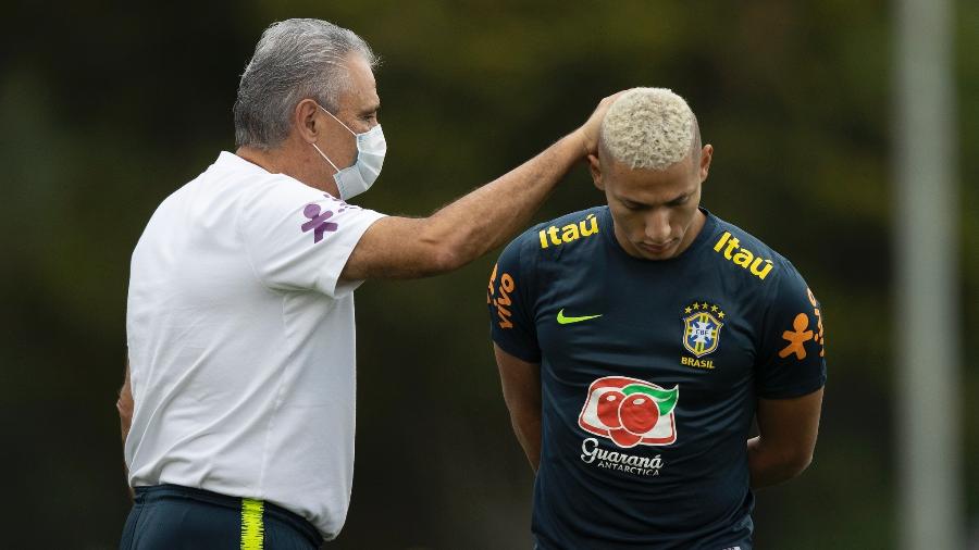 Brasil abre sequência contra trio top 10 da Fifa e repete ‘ataque inglês’