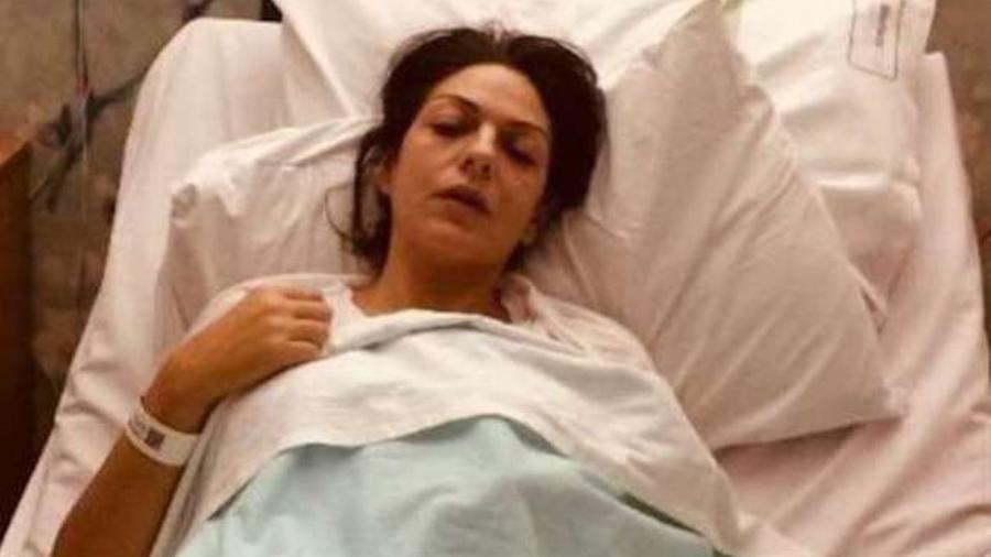 Mulher é acusada de fingir ter câncer e “torrar” doações de R$ 320 mil
