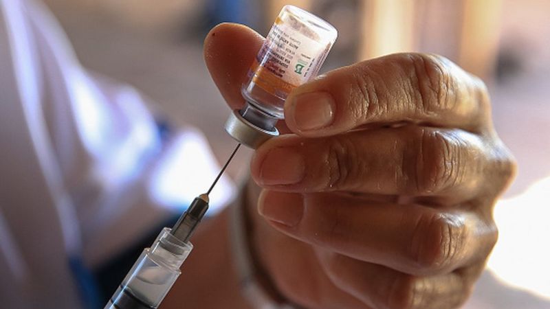 Vacinação de pessoas entre 55 e 59 anos, com comorbidades, começa nesta segunda, 29