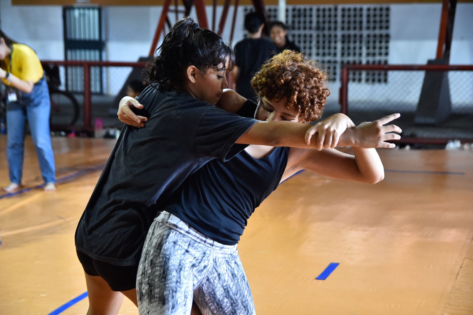 ‘Formando Campeões’ realiza 1º Workshop de Defesa Pessoal Feminina