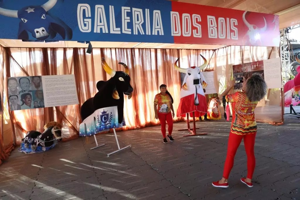 Estação da Cultura leva programação artística e shows à Praça da Catedral, em Parintins