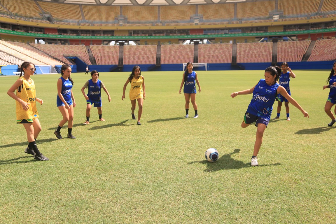 Atletas do Pelci veem Copa do Mundo Feminina como incentivo